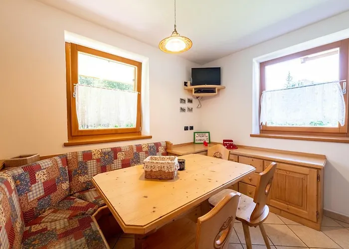 アパート Cleva Dolomiti カナツェーイ